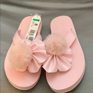 New with tags adorable pink slip on's with pompoms